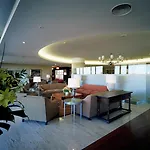 Otel De 4*
