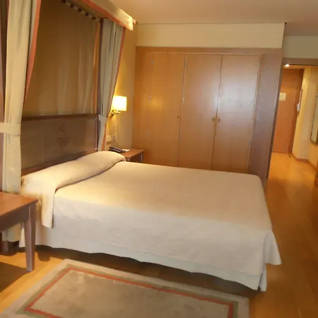 ホテル パラドール デ サラマンカ