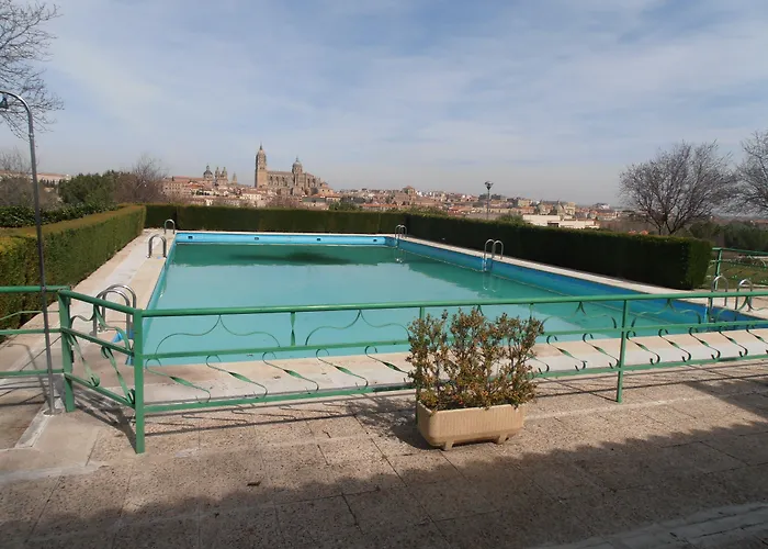 パラドール デ 4*