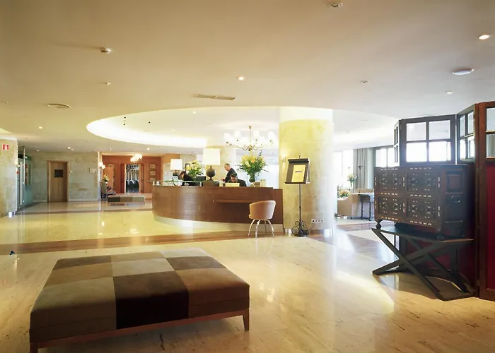 パラドール デ 4*