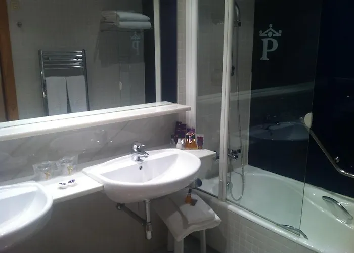 パラドール デ ホテル 4*